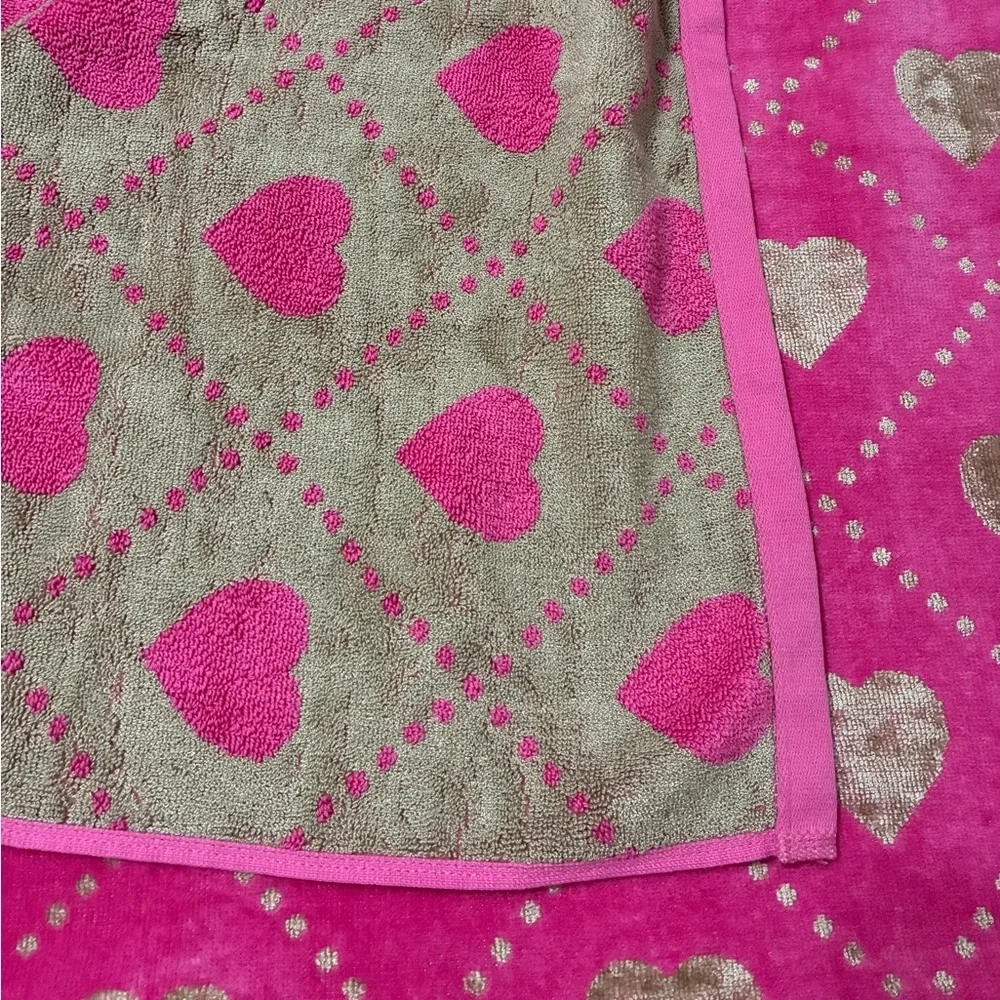 Golden hearts towels set